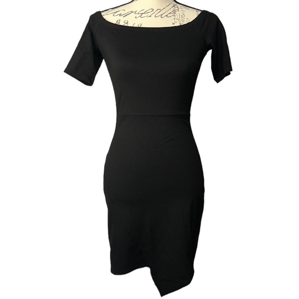 SOPRANO Women’s Little Black Dress Off-The-Shoulder, Small
